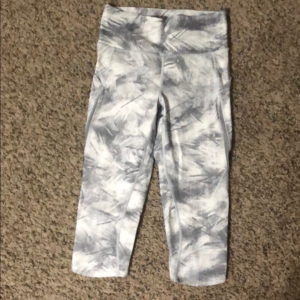 Lululemon Crops